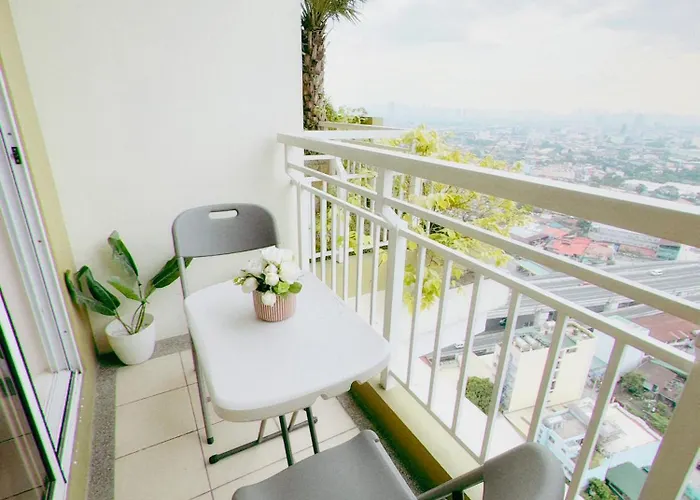 Aparthotel Cozy 1br Staycation Unit At The Celandine, Balintawak, Quezon Manila
